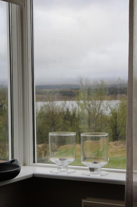 Quiet And Cozy Apartment With A Lake View Reykjavík Exterior photo